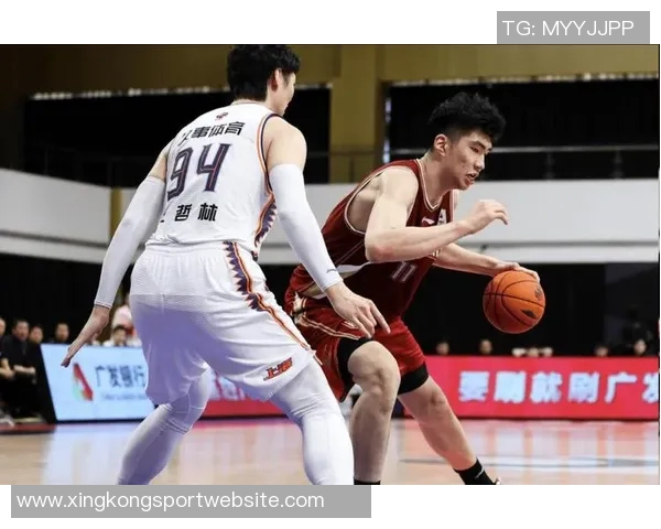 余嘉豪西乙第5轮首度得分上双贡献12分4板助力坎塔布里亚大胜 余嘉豪西乙第5轮首度得分上双贡献12分4板助力坎塔布里亚大胜