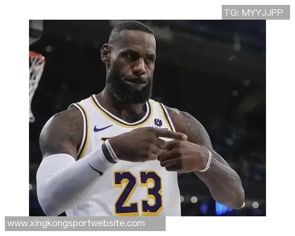 詹姆斯决定二我将带着我的天赋开启新的篮球征程与梦想之地