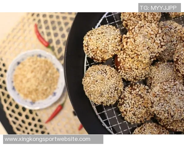 在家乡长沙参赛于德豪邀请全队共享正宗湖南美食盛宴