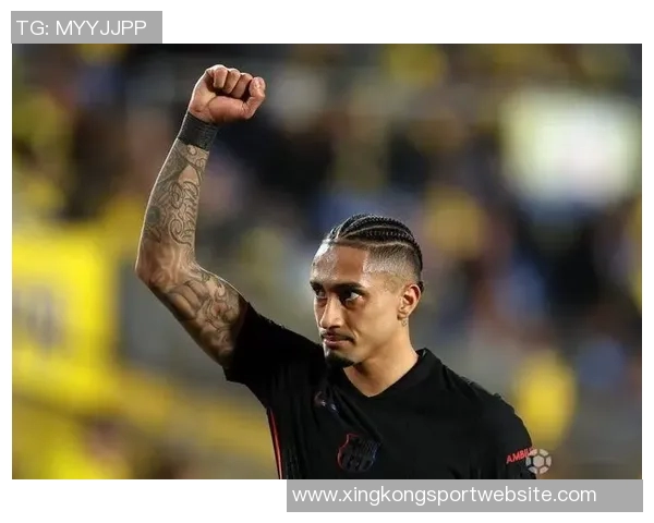 拉菲尼亚与佩德里今日参与部分合练以评估身体状态恢复情况