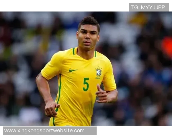 米罗狂揽15个篮板其中10个前场板助力球队翻盘正负值高达9